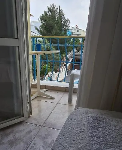 Atlantik Apart 3*
