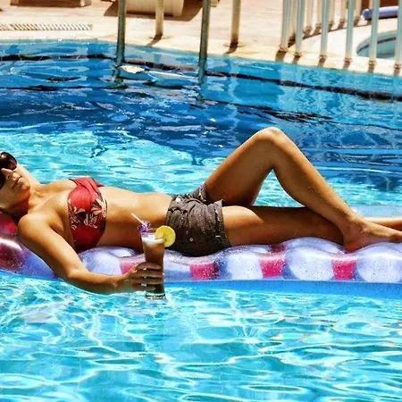 Atlantik Apart 3*